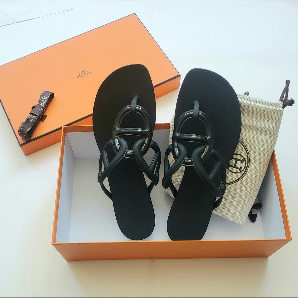 (SALE)Hermes Egerie Rubber Sandal Brand New